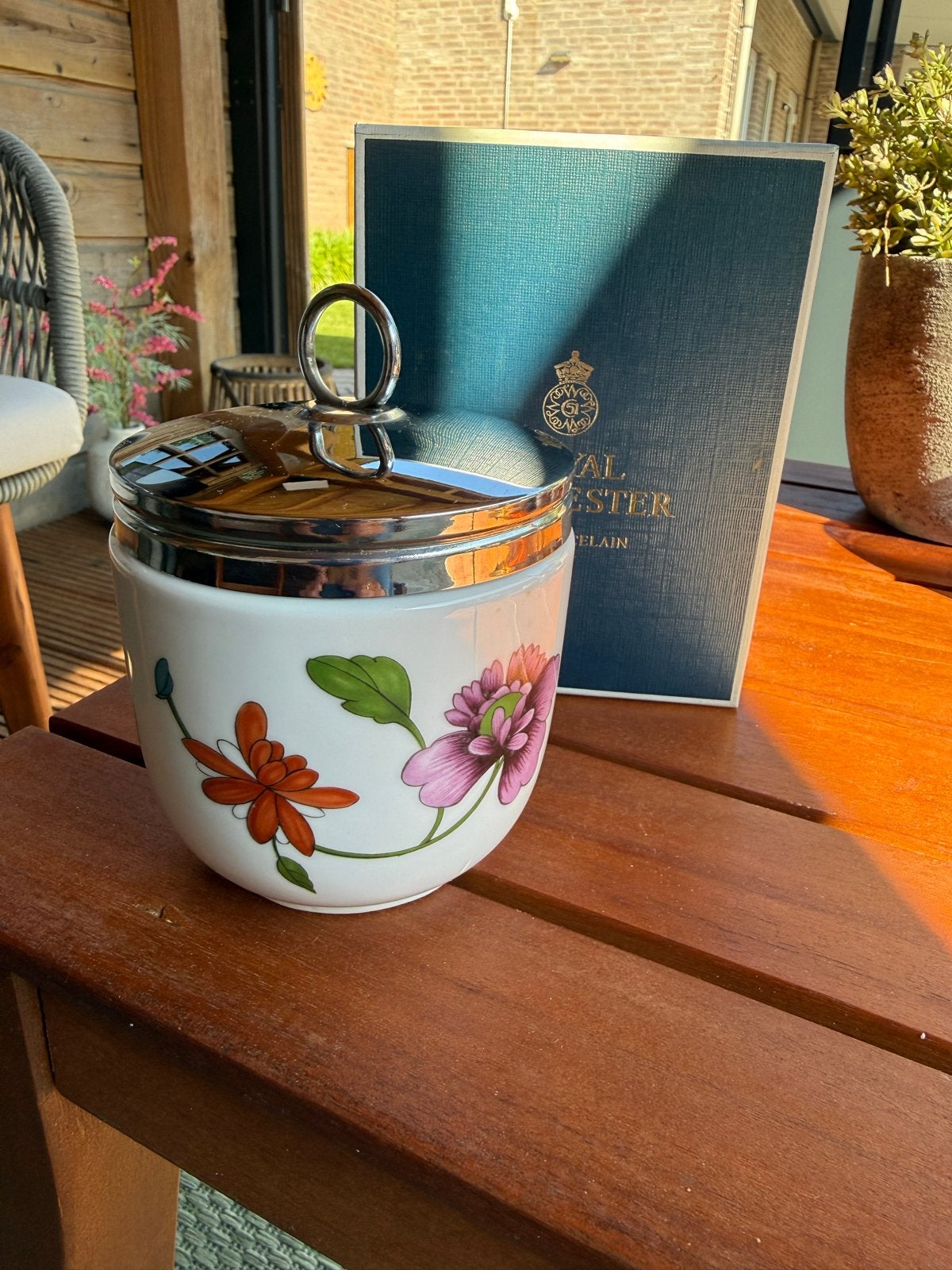 Royal Worcester Egg Coddler Bloemenpatroon - Made in England, Antiek en Kunst, Antiek | Porselein, Ophalen of Verzenden