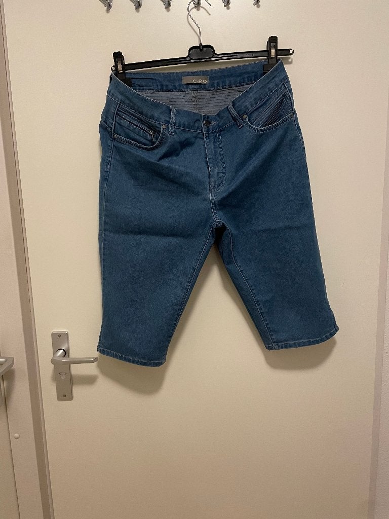 Cro capri jeansblauw maat 40, Kleding | Dames, Maat 38/40 (M), Blauw, C.ro, Ophalen of Verzenden