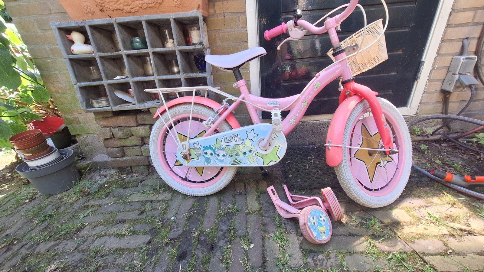 Meisjesfiets 16 inch met zijwieltjes, Fietsen en Brommers, Ophalen, Gebruikt, 16 inch, Handrem