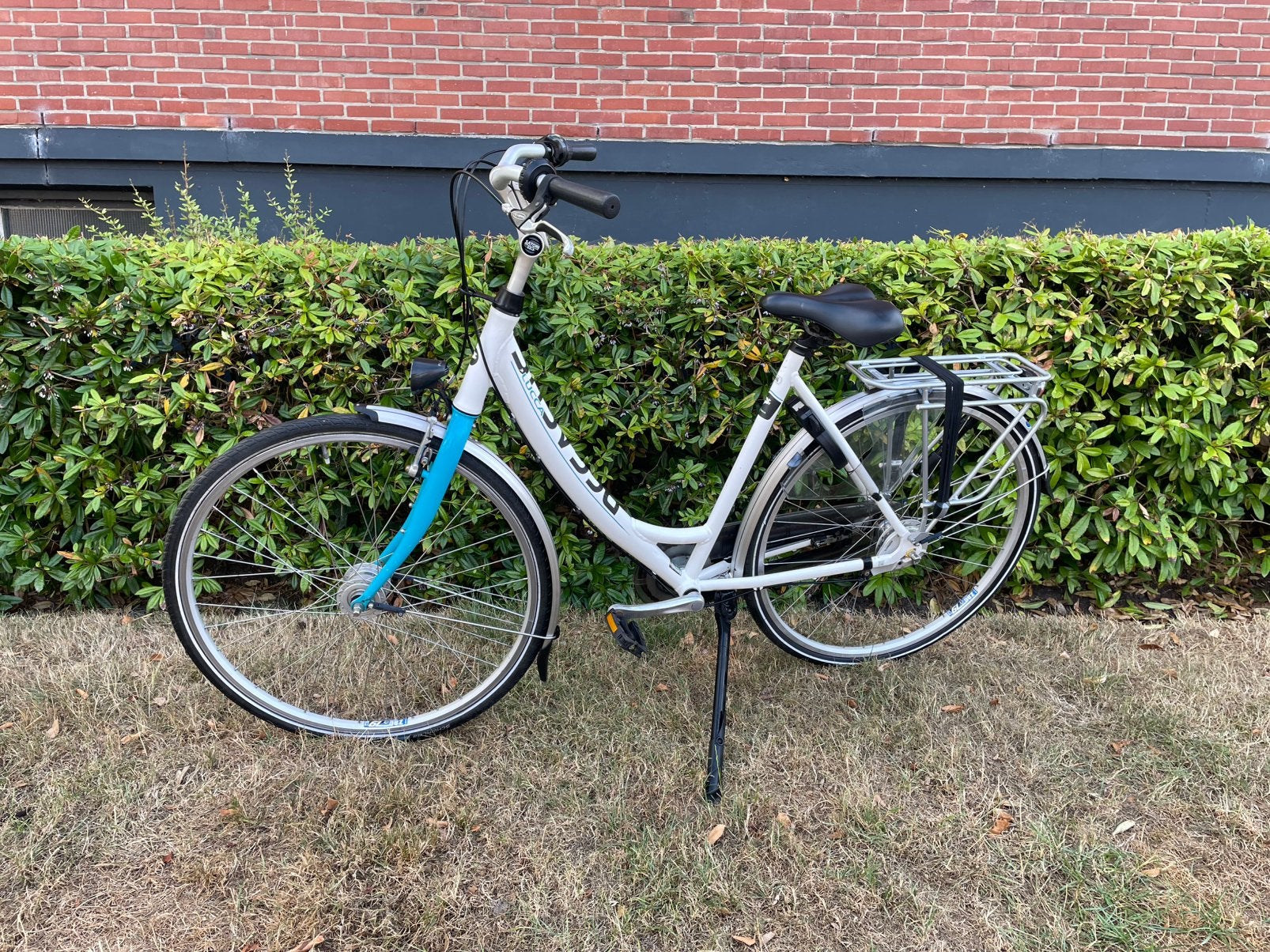 PEGASUS LUCCA meisjefiets 28 inch framemaat 49 cm, Versnellingen, Zo goed als nieuw, Trommelrem, Ophalen