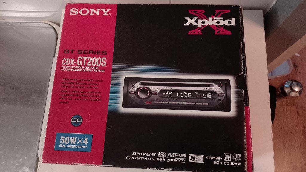 Sony Xplod CDX-GT200S Autoradio originele DOOS (Youngtimer), Auto diversen, Ophalen of Verzenden, Zo goed als nieuw