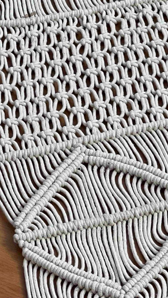 Vintage macramé tafelloper 180/37 cm, Gebruikt, Etten-Leur, DJT@dejuistetoon.eu, Ophalen of Verzenden
