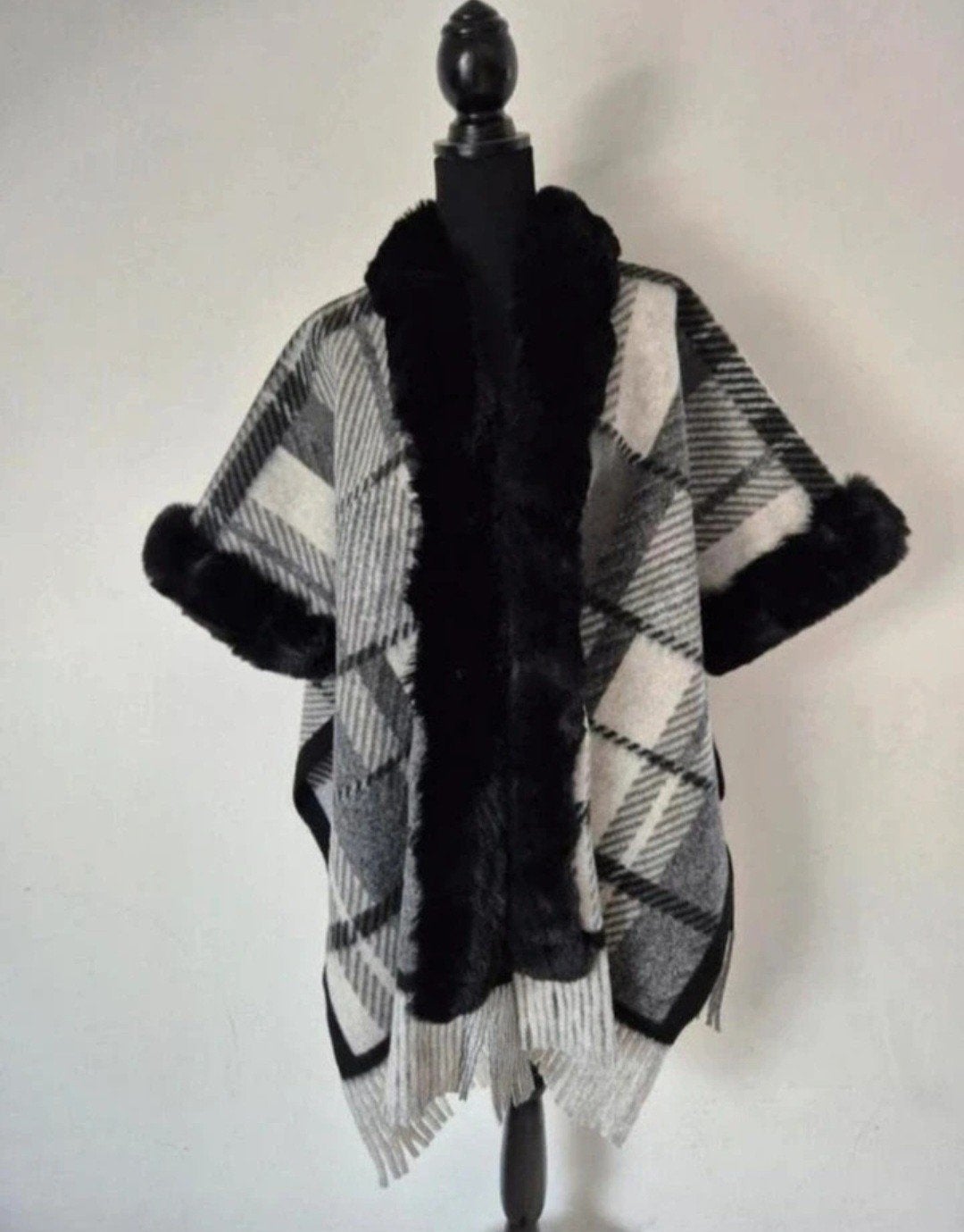 Nieuwe cape mantel, Ophalen of Verzenden, Nieuw, Zwart