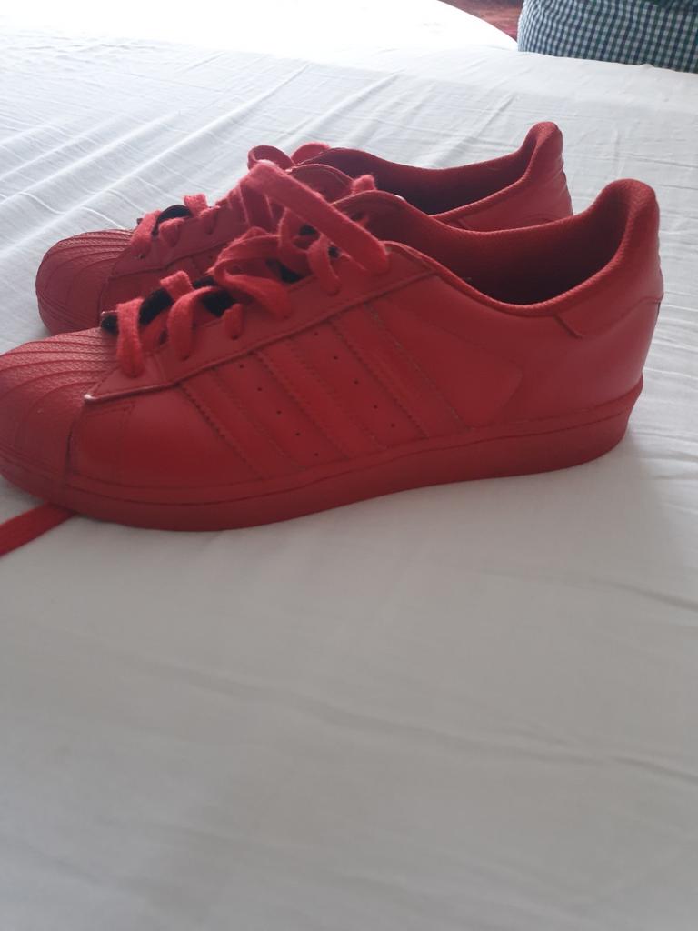 Adidas equality superstar, Verzenden, Zo goed als nieuw