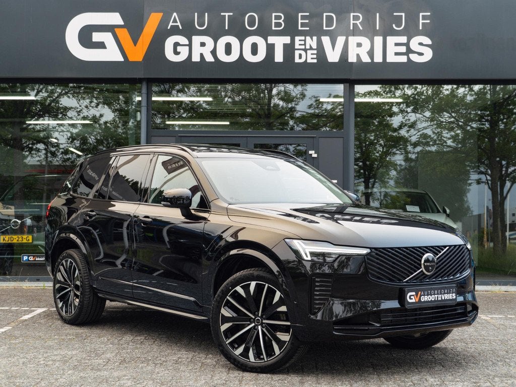 Volvo XC90 2.0 T8 Plug-in hybrid AWD Ultra Dark Pano|H&K|HUD, Stof, Euro 6, 4 cilinders, 1969 cc