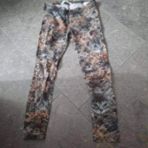 122 legging dierenprint, Kinderen en Baby's, Kinderkleding | Maat 122, Verzenden, Gebruikt, Meisje, Jurk of Rok