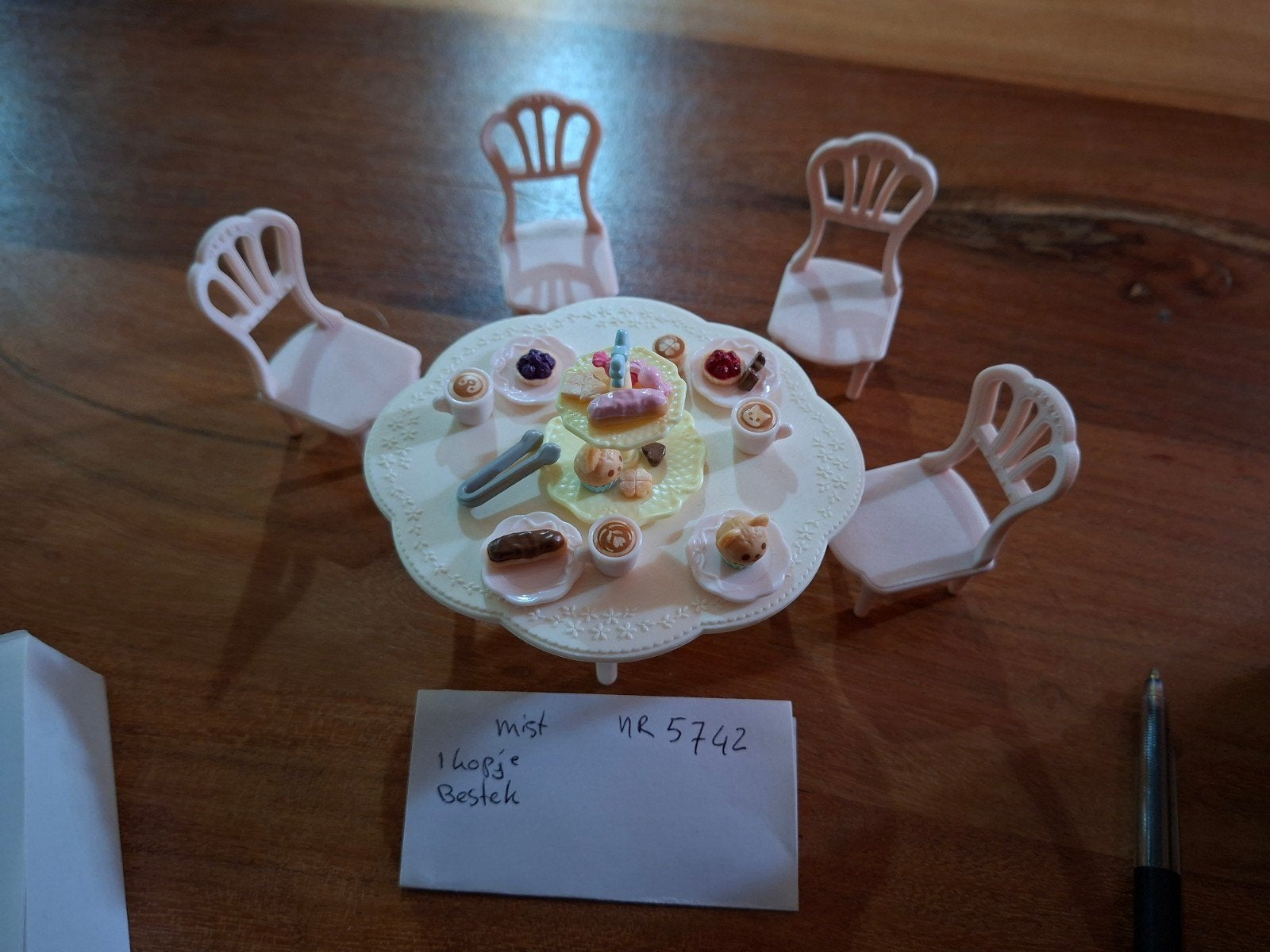 Sylvanian families feest tafel, Ophalen of Verzenden, Zo goed als nieuw