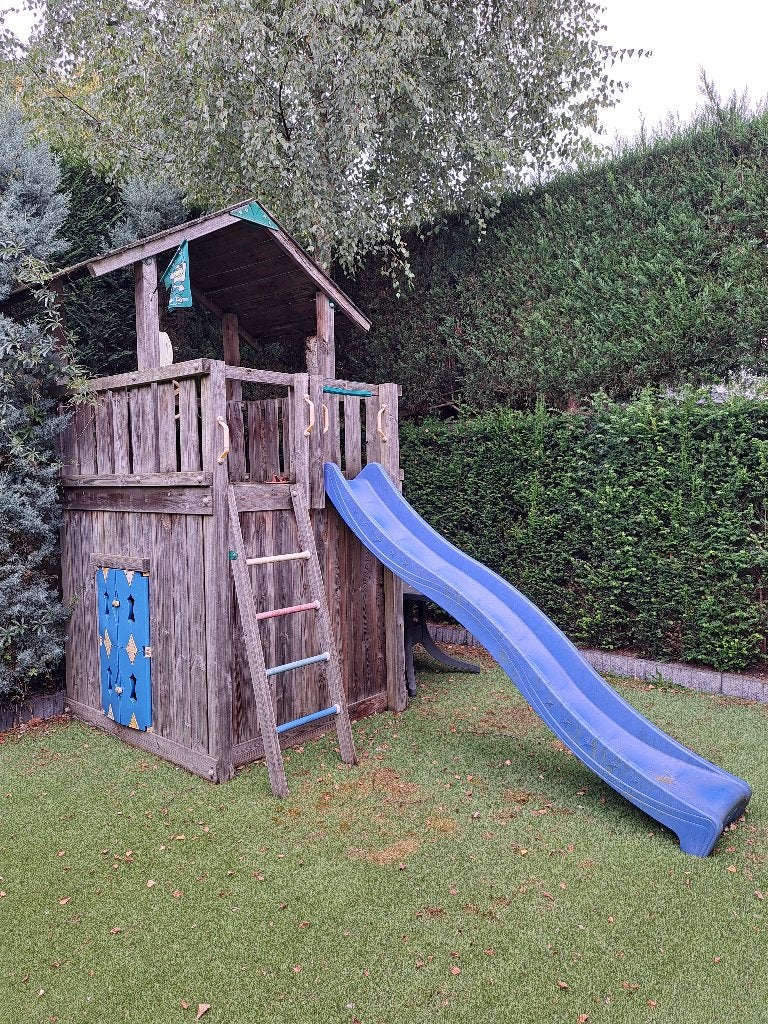 Jungle Gym Speelhuis met grote glijbaan, Kinderen en Baby's, Speelgoed | Buiten | Speeltoestellen, Ophalen, Gebruikt, Overige typen