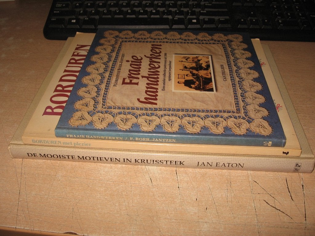 Borduur boeken  3x, Ophalen of Verzenden, Gelezen, Borduren en Naaien