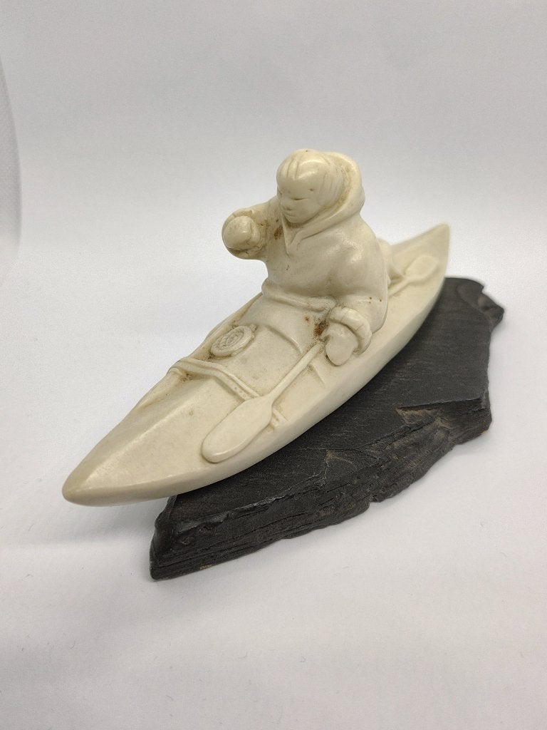 Vintage Pearlite Canada Inuit Kajak Met Zeehond 1974-1975, Ophalen of Verzenden, Gebruikt, Mens