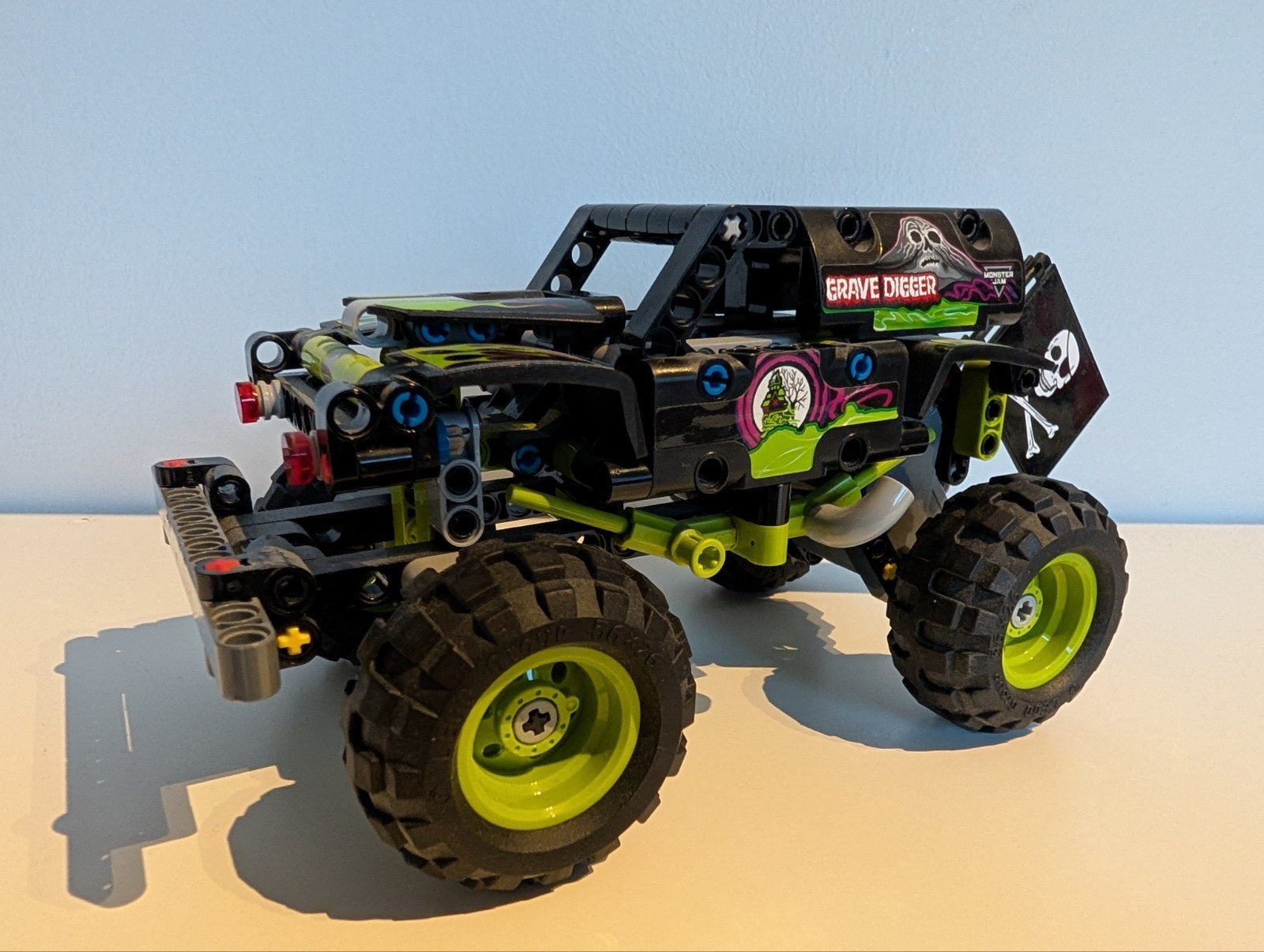 LEGO Technic Monster Jam Grave Digger (setnummer 42118)., Lego, Inclusief instructies, Ophalen of Verzenden, Zo goed als nieuw