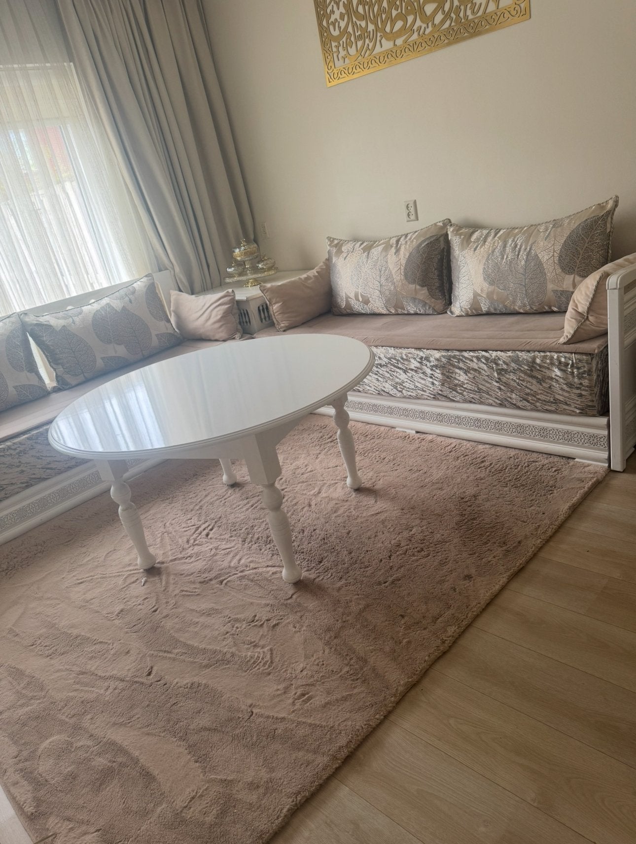 Marokaanse bank + tafel, 200 cm of meer, Zo goed als nieuw, Rechthoekig, 50 tot 100 cm