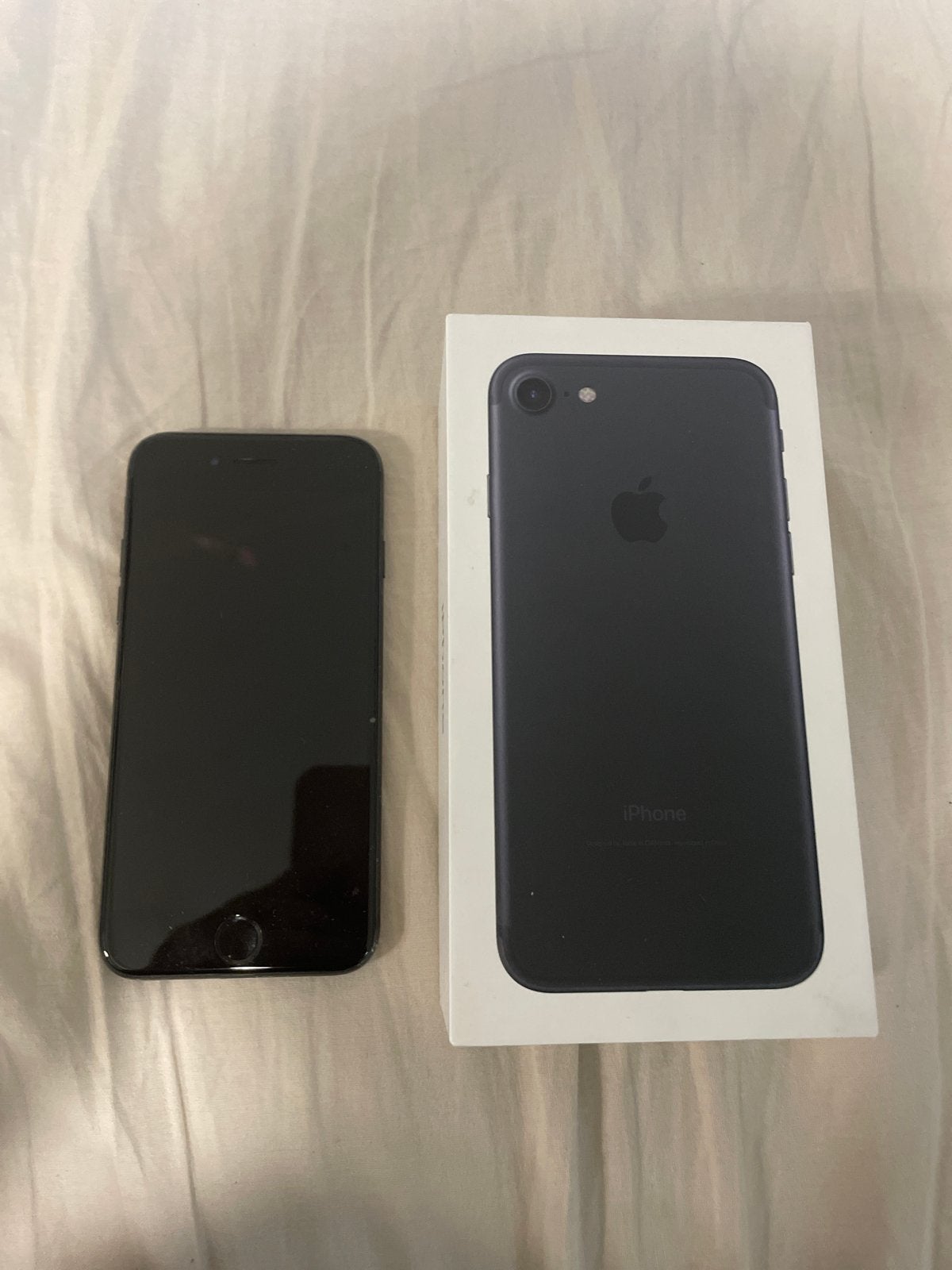 iPhone 7 - Oplader werkt niet optimaal, Telecommunicatie, Mobiele telefoons | Apple iPhone, Ophalen, Zwart, 64 GB, Niet werkend