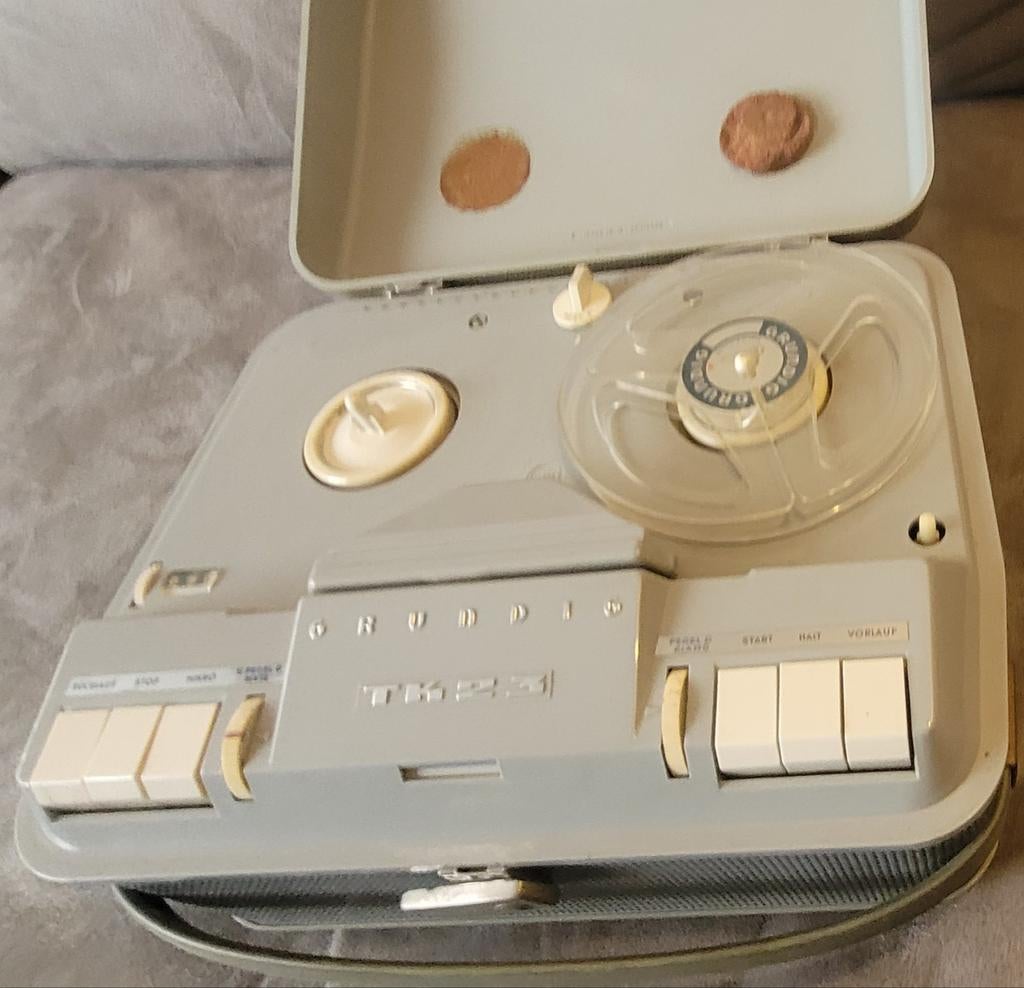 Grundig Bandrecorder TK 23, Ophalen, Bandrecorder