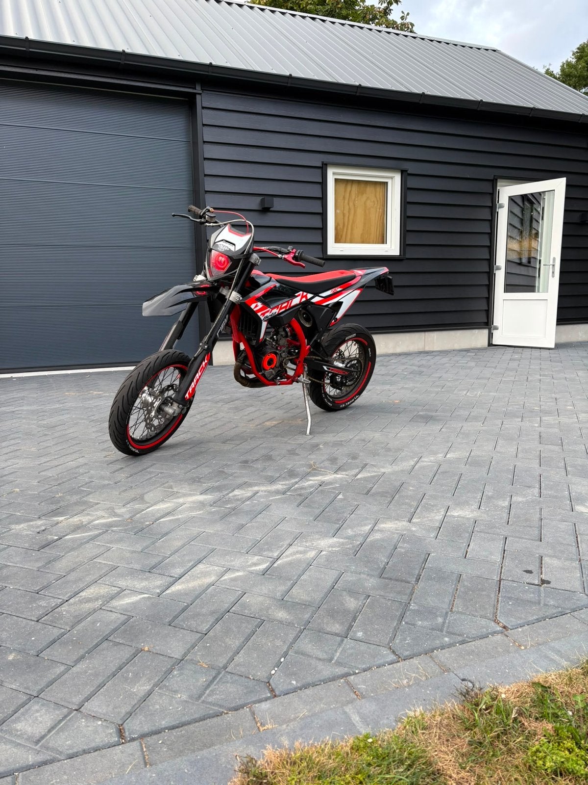Zeer nette Beta RR 50 Track uit 2023, Fietsen en Brommers, Ophalen of Verzenden, Zo goed als nieuw, 77 cc