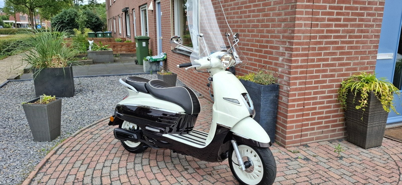 Peugeot Django Scooter 2020 - Nieuwstaat, slechts 3000 km!, Ophalen, Zo goed als nieuw, Benzine, Peugeot