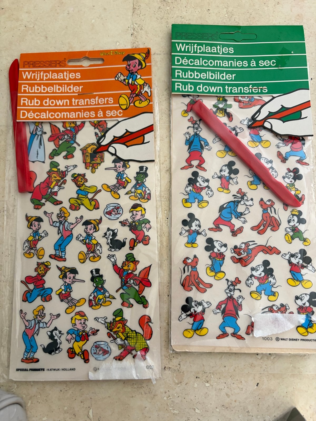 Vintage Pressers Wrijfplaatjes Disney & Pinokkio Rubbelbilde, Ophalen of Verzenden, Nieuw, Strip of Tekenfilm