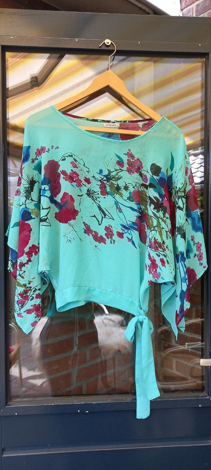Chique kleurrijke top met bloemenprint - Turquoise/Zeeblauw, Ophalen of Verzenden