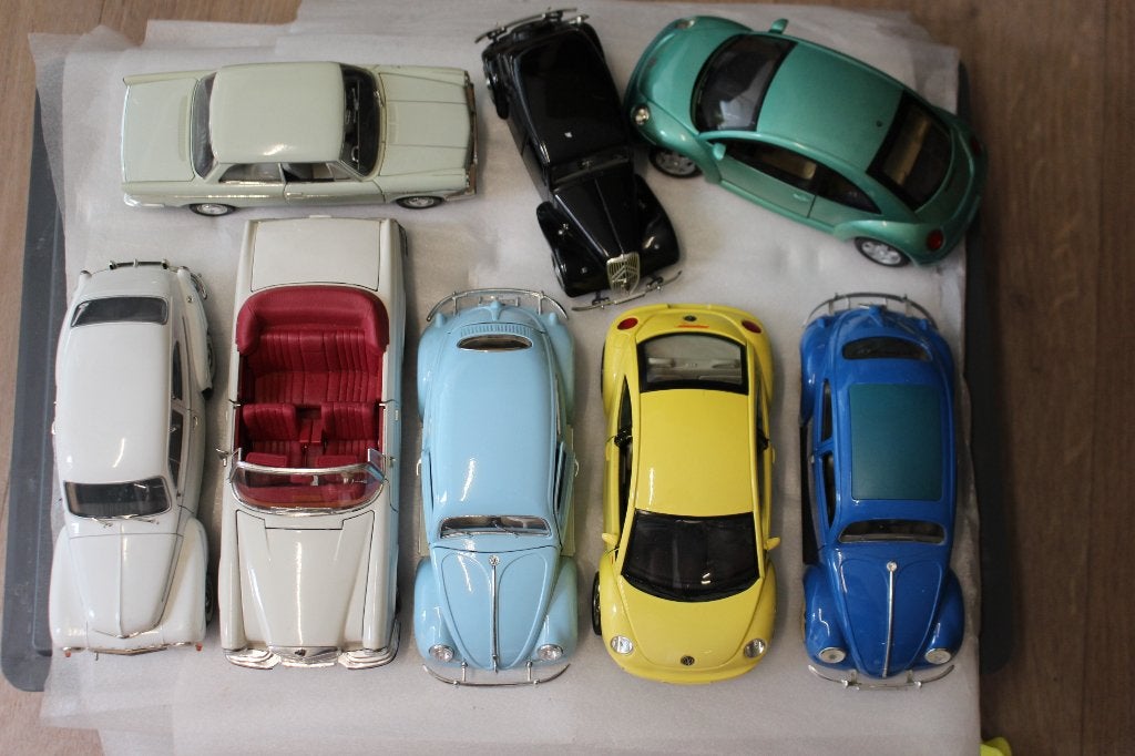 Diverse modelauto’s  1 op 18, Hobby en Vrije tijd, Modelauto's | 1:18, Verzenden, Gebruikt, Auto
