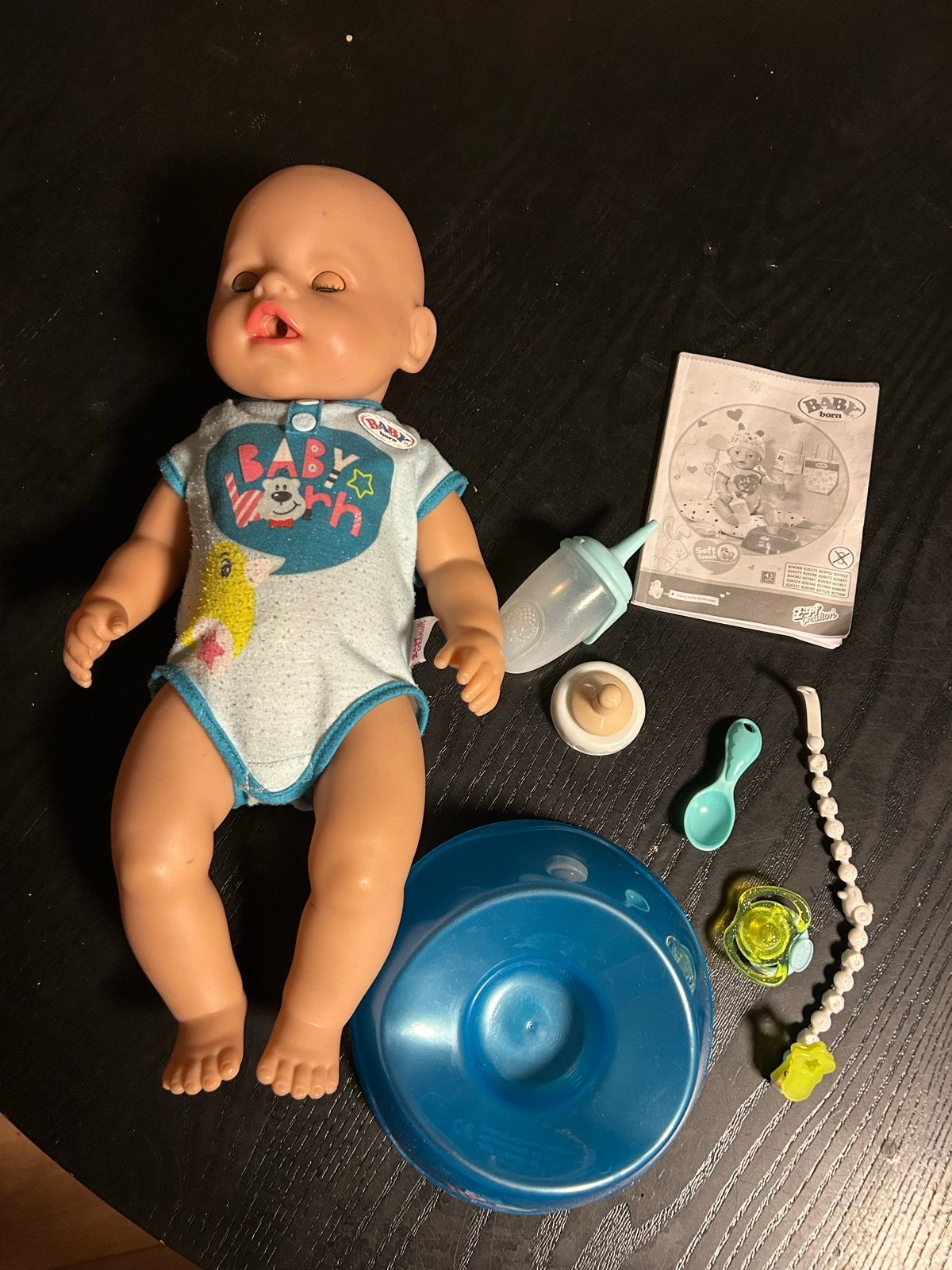 Baby Born pop met accessoires, Kinderen en Baby's, Speelgoed | Poppen, Ophalen, Gebruikt, Babypop
