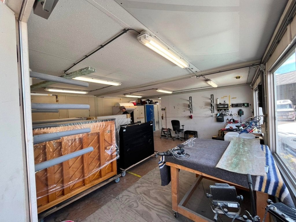 Opslagunits / werkplaats units te koop, Zakelijke goederen, Kantoor en Winkelinrichting | Magazijn, Stelling en Opslag, Ophalen