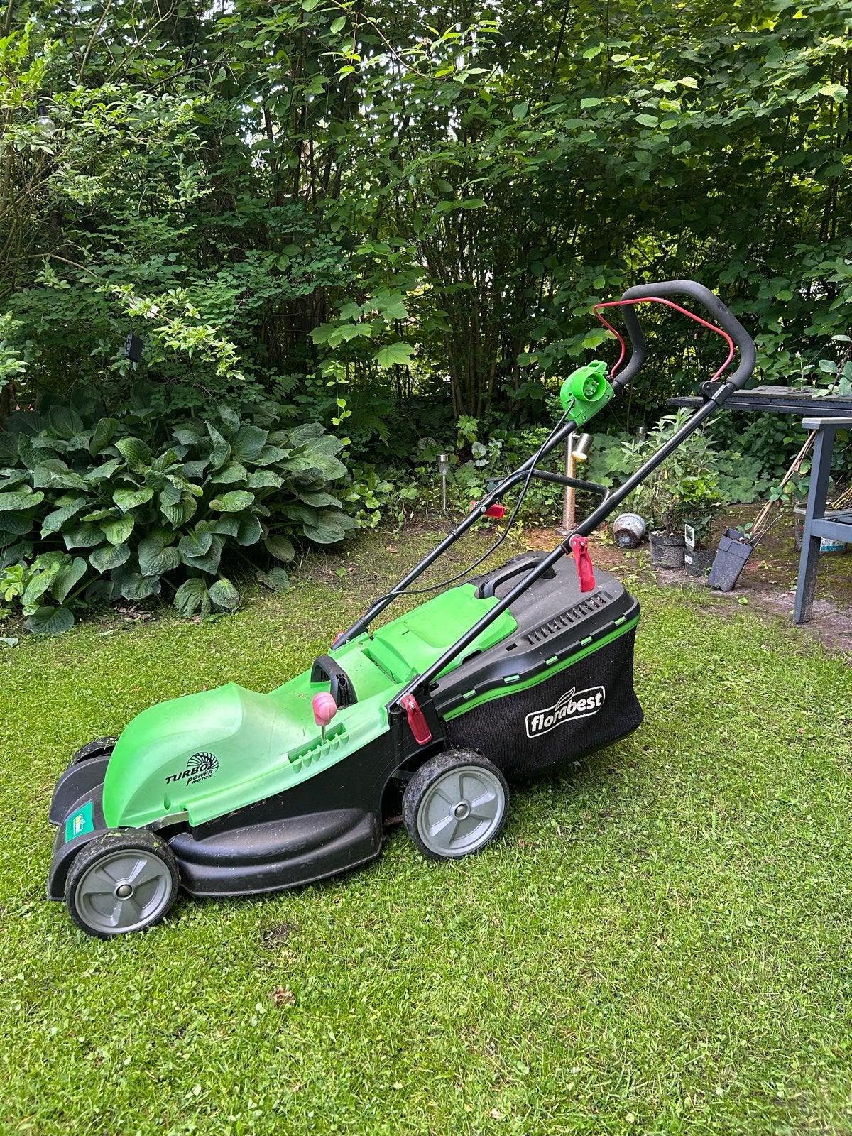 Florabest Elektrische Grasmaaier, Cirkelmaaier, Elektrische grasmaaier, Ophalen of Verzenden, Zo goed als nieuw