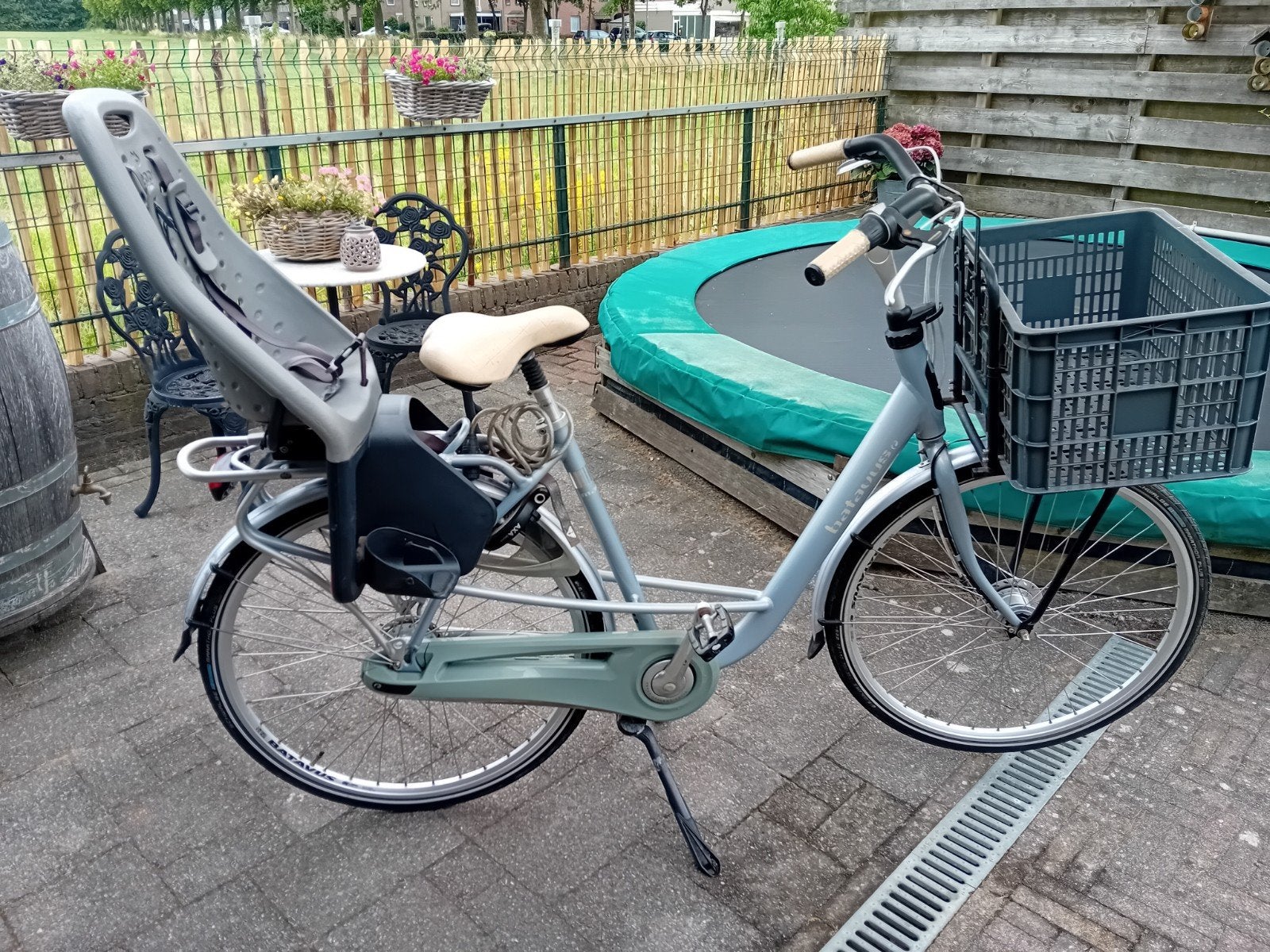 Batavus Moederfiets met 2 Yepp kinderzitjes en krat, Ophalen, 2 zitjes, Gebruikt, Batavus
