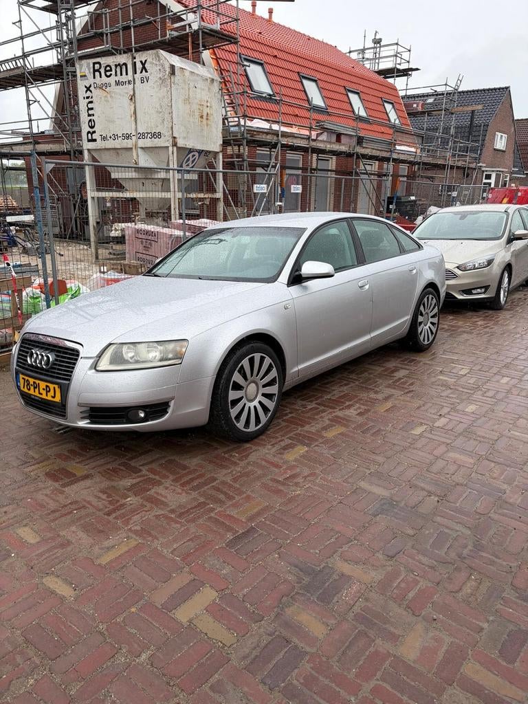 Audi A6 2.4 V6 130KW 2004, Auto's, Audi, Particulier, A6, Airbags, Airconditioning, Centrale vergrendeling, Cruise Control, Elektrische ramen