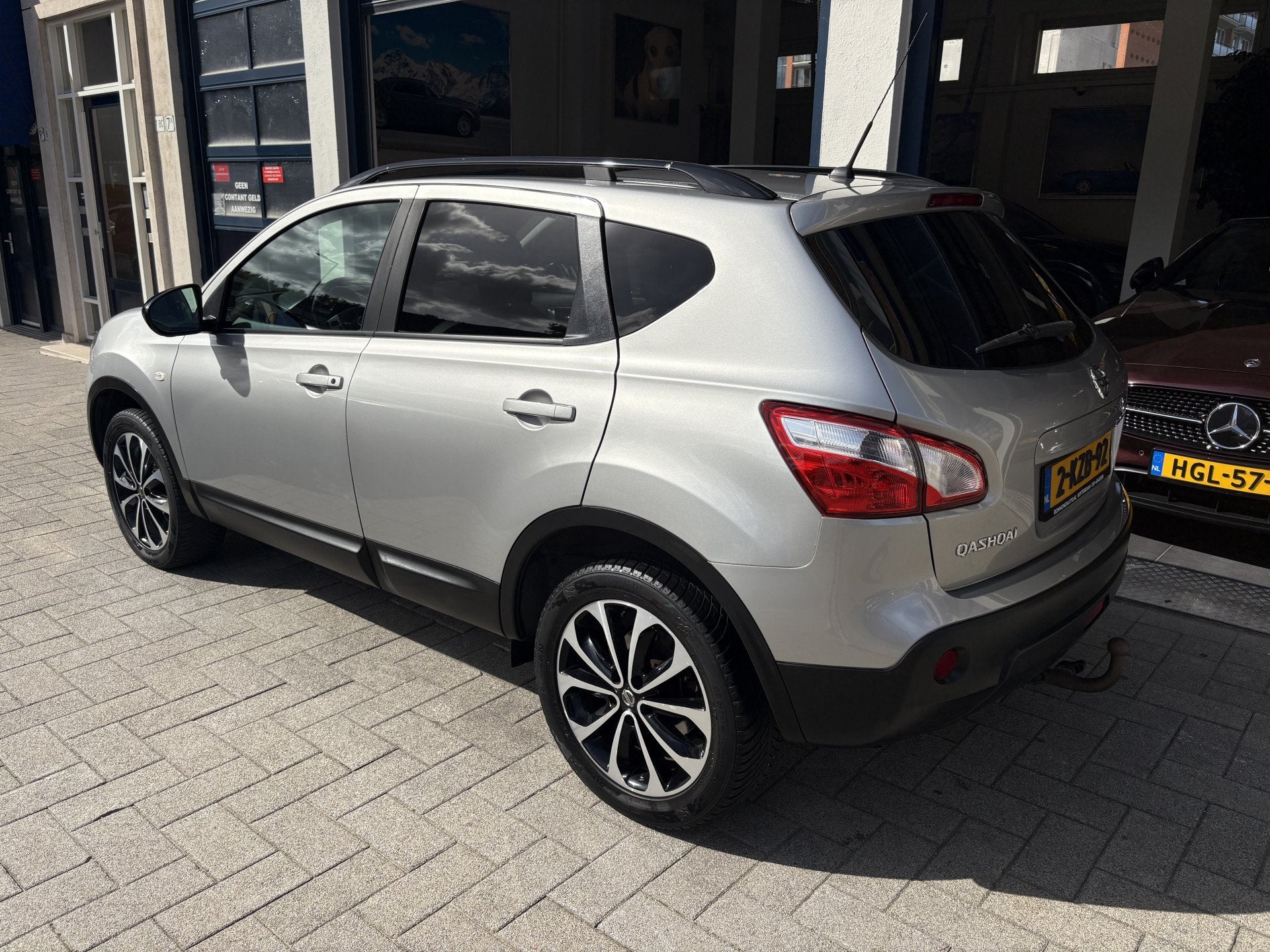 Nissan QASHQAI 1.6 360 PANO/CAMERA/NW APK (bj 2013), Voorwielaandrijving, Gebruikt, 1225 kg, 4 cilinders