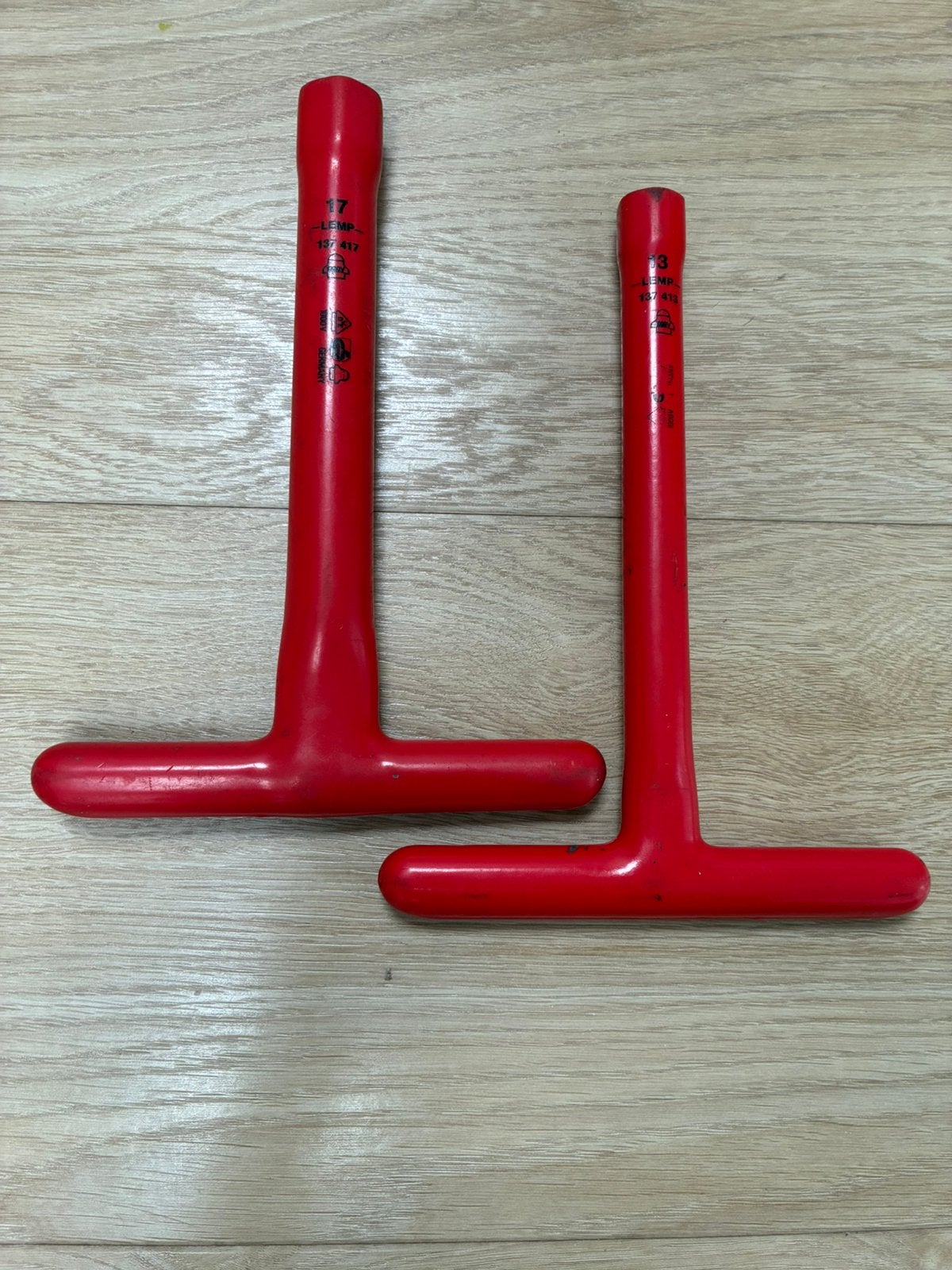 LEMP geïsoleerd gereedschap 13 en 17 mm, Ophalen of Verzenden, Gebruikt