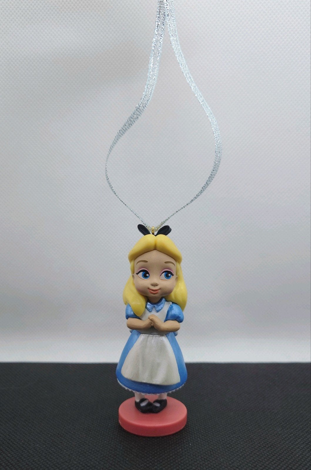Disney Animator Alice kerst ornament hanger kerstbal, Ophalen of Verzenden, Zo goed als nieuw