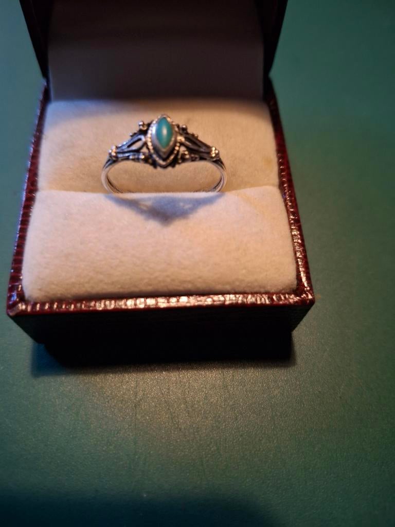 Zilveren ring met  turquoise ringmaat 18mm, Antiek en Kunst, Ophalen of Verzenden