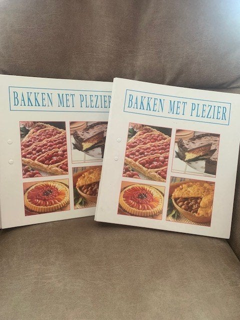 Bakken met plezier (2 mappen), Boeken, Kookboeken, Ophalen of Verzenden, Nieuw, Nederland en België