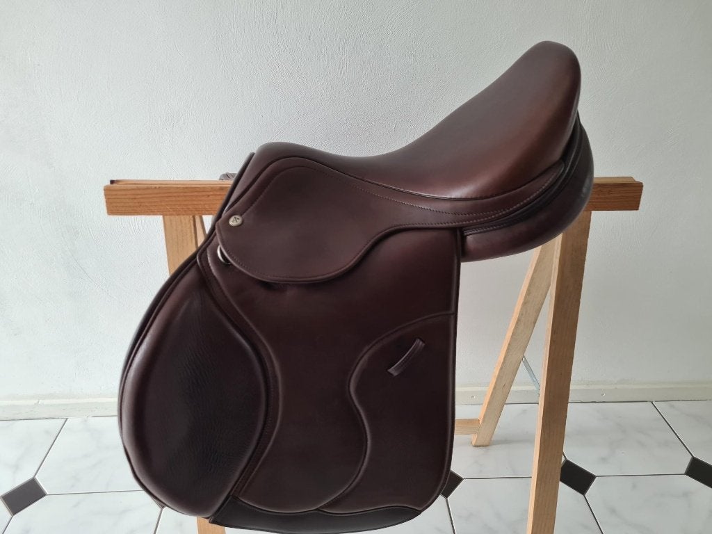 In nieuwstaat Anatomica Sports-Line springzadel, Anatomica, L (17.5 inch), Nieuw, Ophalen of Verzenden