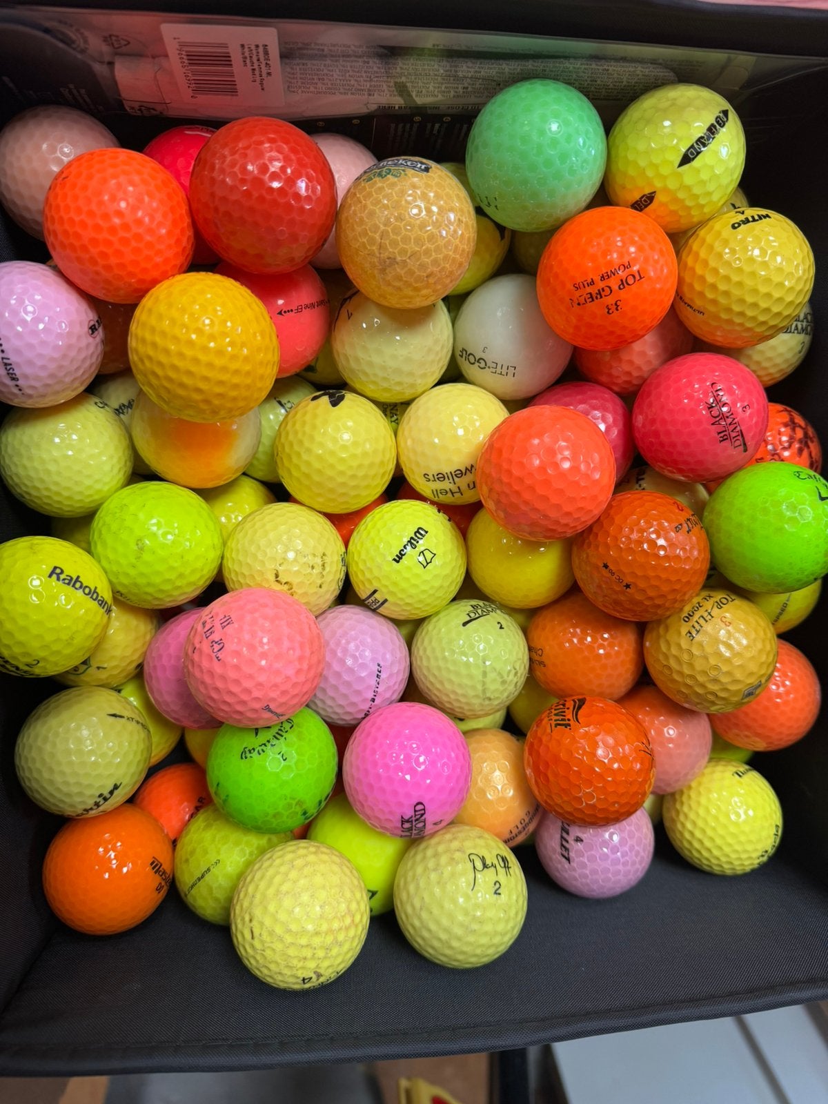48 stuks gekleurde golfballen, Ophalen of Verzenden, Gebruikt, Bal(len), Overige merken