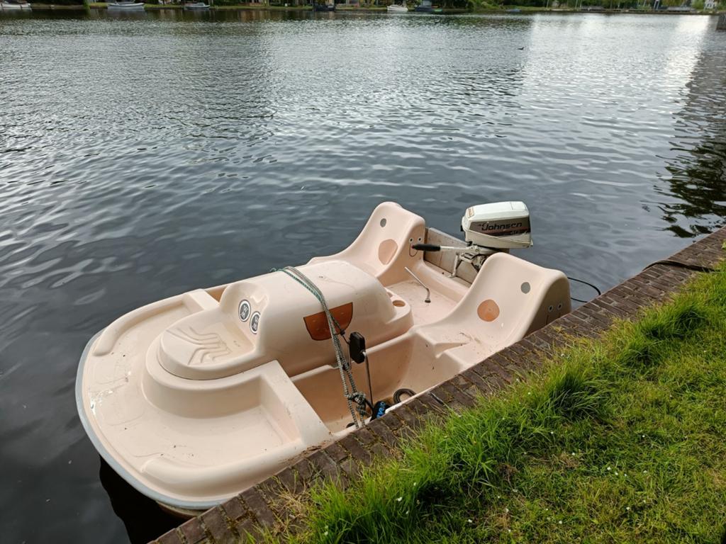 Unieke waterfiets met buitenboordmotor, Ophalen, Gebruikt, Motor en Techniek, Motorboot
