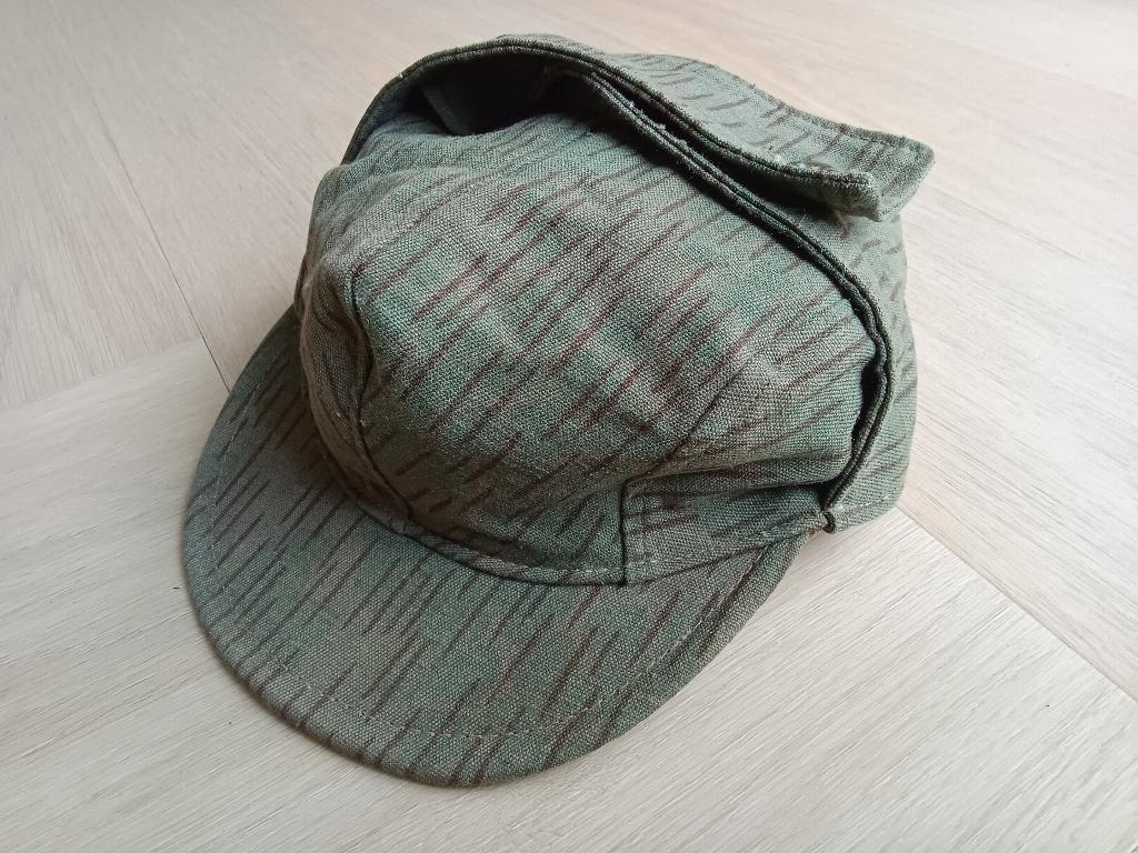 Militaire pet, Tsjechoslowaakse leger, Sovjet periode, Ophalen of Verzenden, Landmacht, Nederland, Helm of Baret
