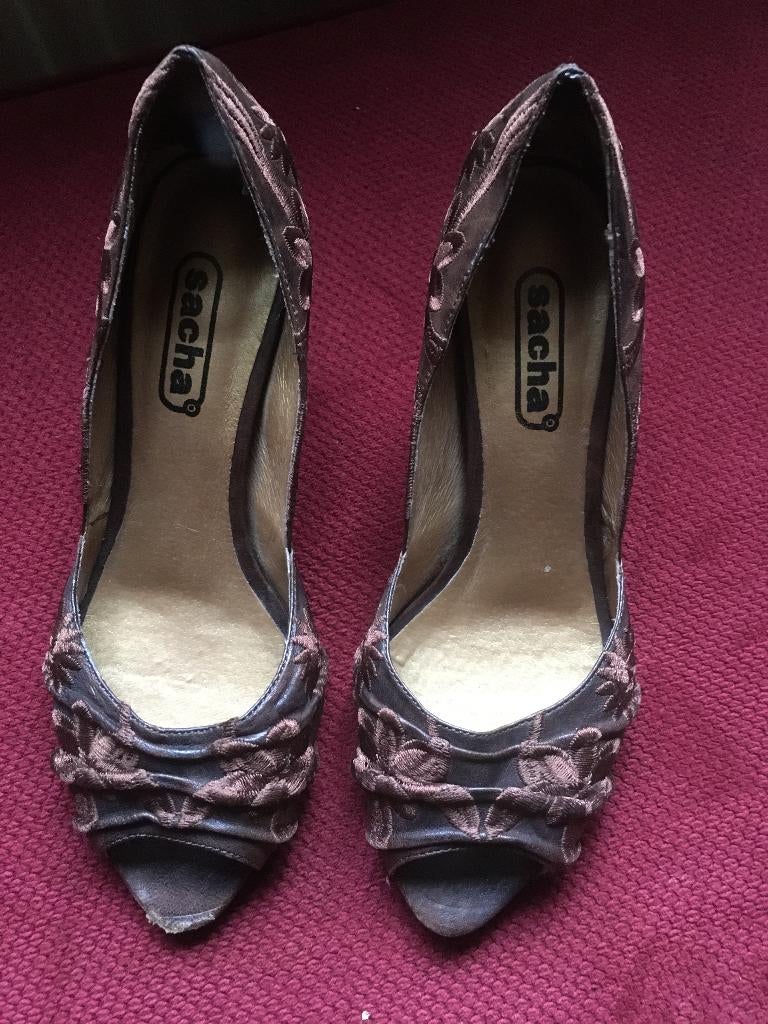 leren pumps Sacha mt 37, Ophalen, Pumps, Bruin, Zo goed als nieuw