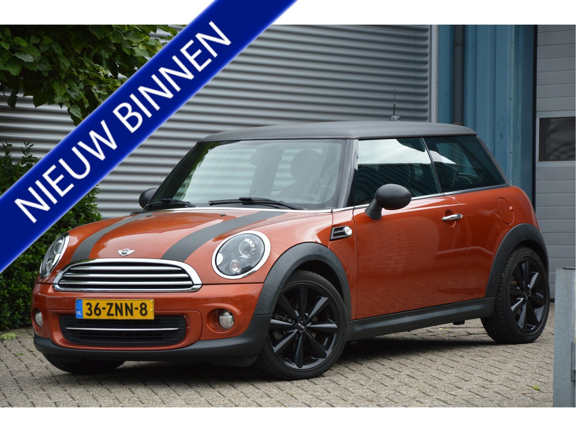 MINI 3-deurs 1.6 Cooper Chili XENON | NAVI | LEDER | STOELVE, Auto's, Voorwielaandrijving, Gebruikt, 4 stoelen, Bedrijf