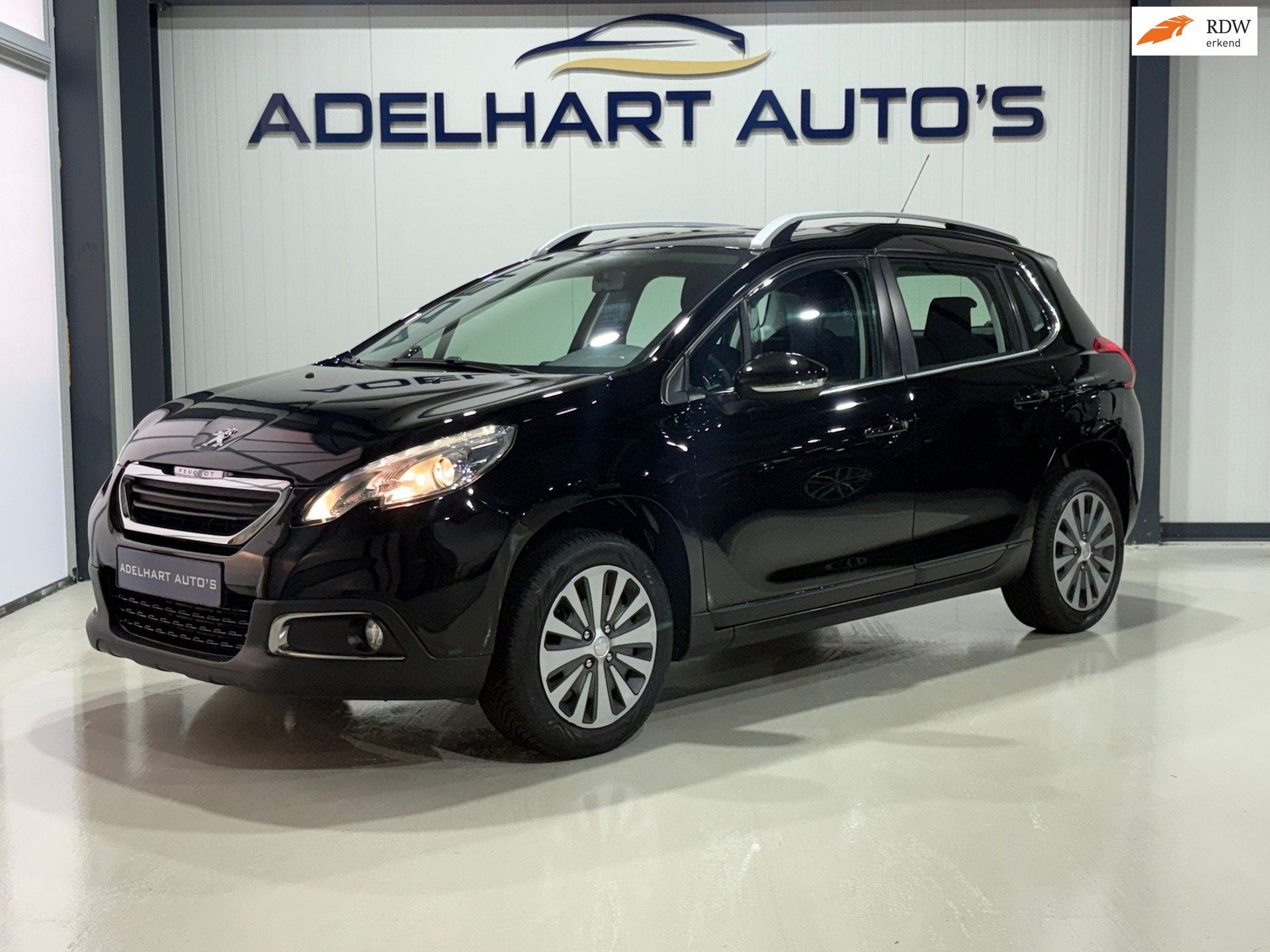 Peugeot 2008 1.2 VTi Active Automaat / Climate control / Cru, Auto's, Euro 5, 450 kg, Gebruikt, 1199 cc