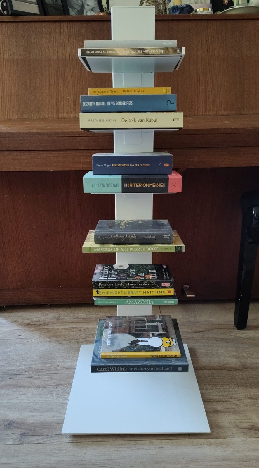 Metalen boekenrek, staande uitvoering, Ophalen, Met plank(en), Minder dan 50 cm, Gebruikt