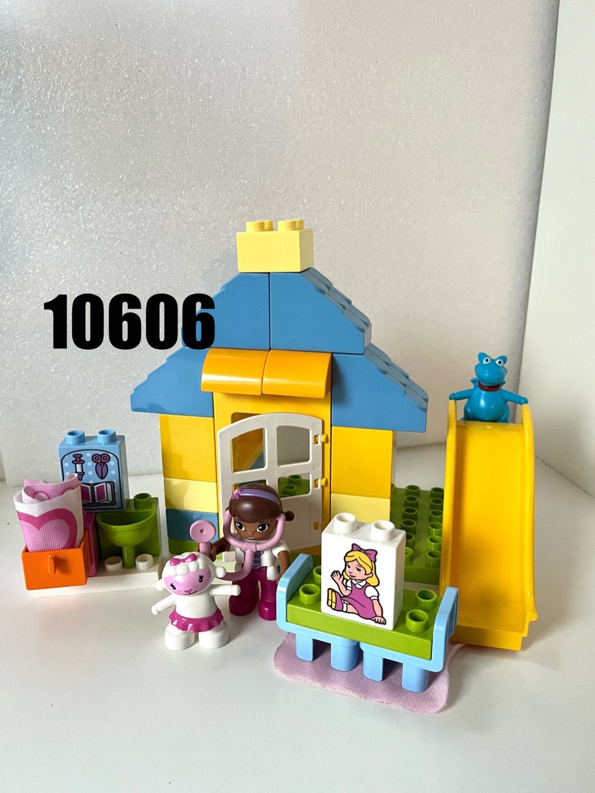 Lego Duplo 10606  - Doc Mc Stuffins Tuinkliniek, Ophalen of Verzenden, Zo goed als nieuw, Duplo