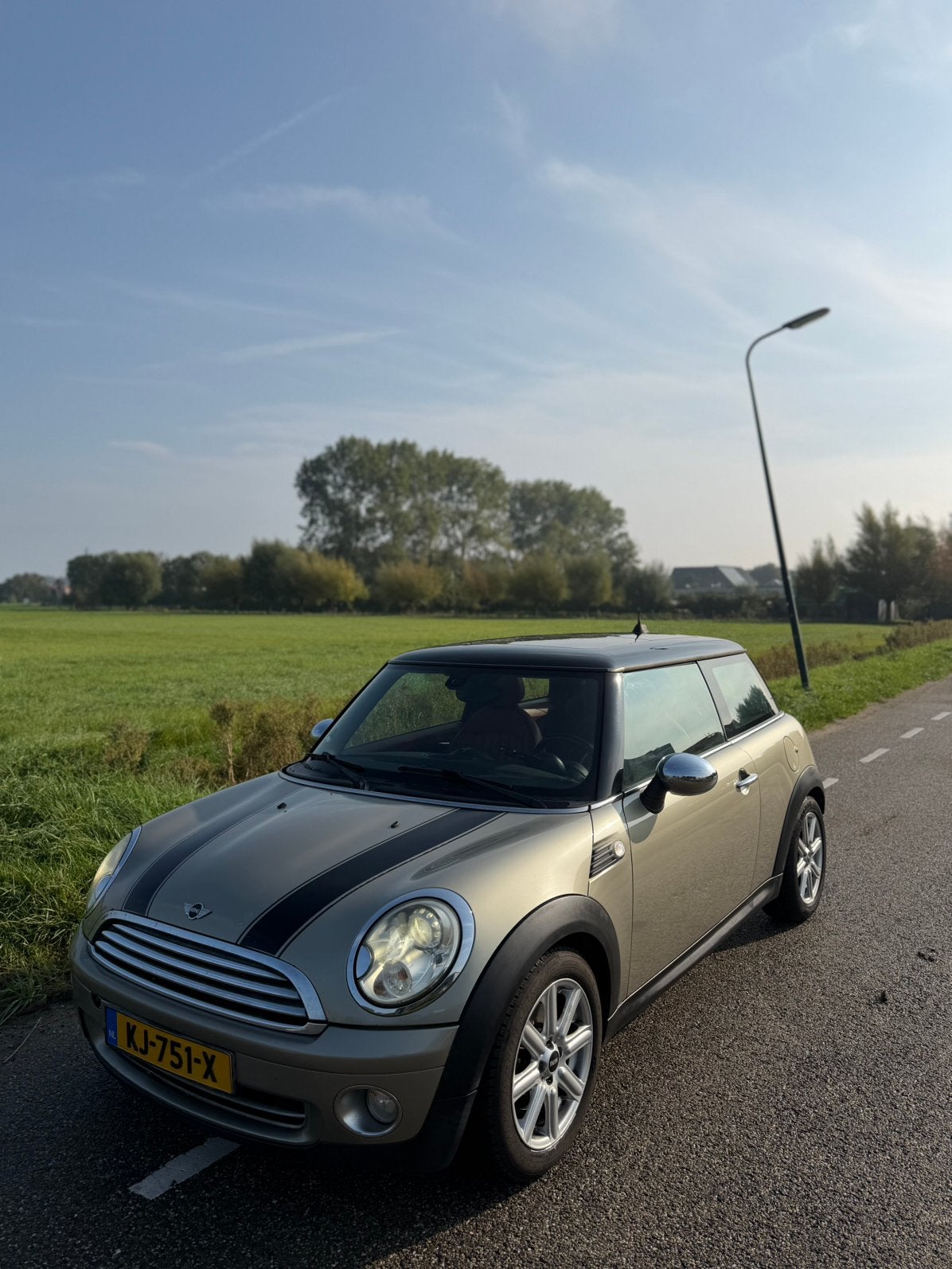 Mini Cooper 1.6 AUTOMAAT LEDER APK