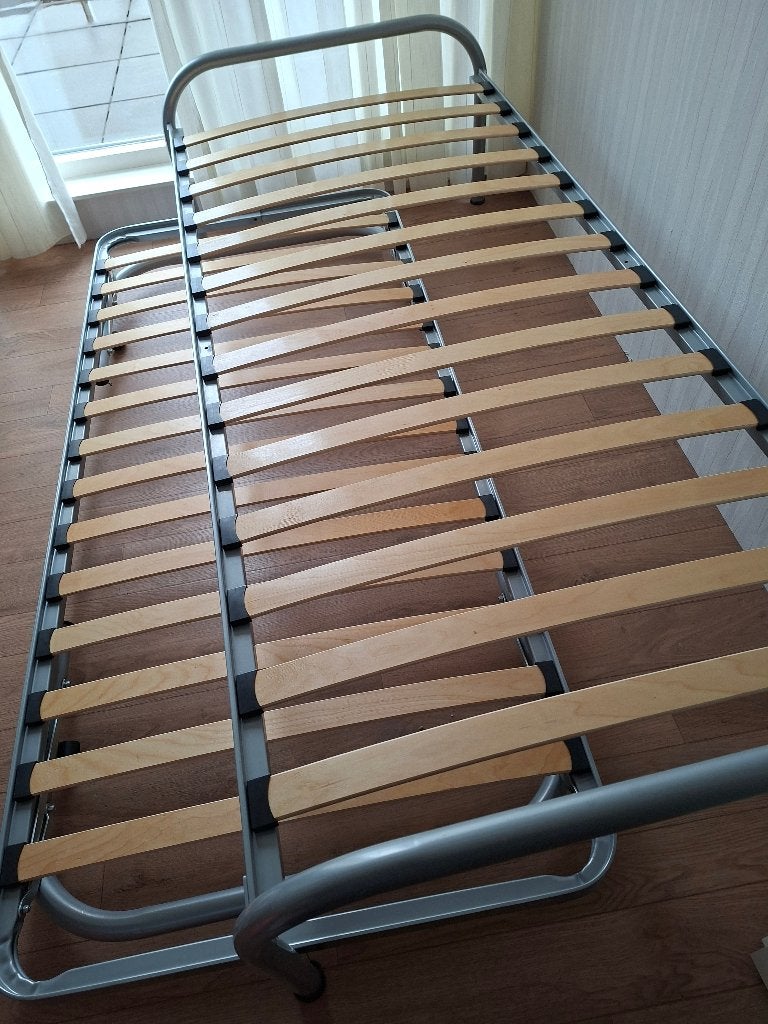 Onderschuifbed of dubbele Divan met lattenbodem, Huis en Inrichting, Slaapkamer | Bedden, Ophalen, 90 cm, Eenpersoons, Zwart