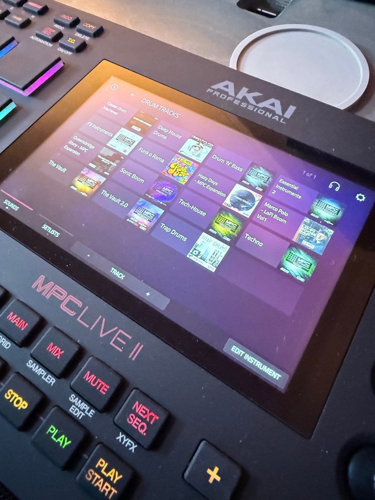 AKAI MPC Live II met UDG hardcase, Ophalen, Zo goed als nieuw, Overige merken
