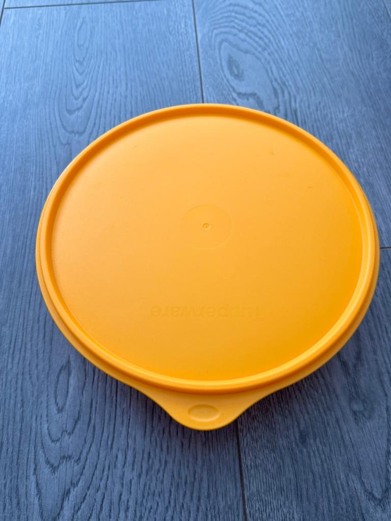 Keuken bakje, Ophalen, Zo goed als nieuw, Oranje, Bus of Trommel