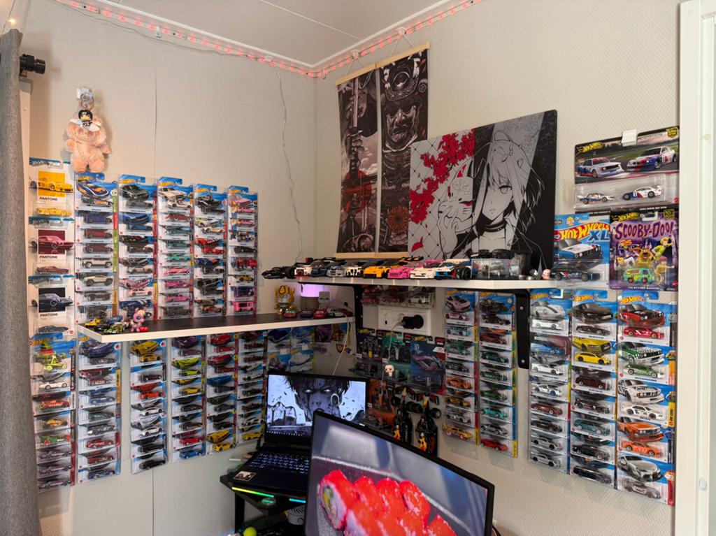 HOT WHEELS AUTO’s, Ophalen of Verzenden, Zo goed als nieuw, 1:50 of kleiner