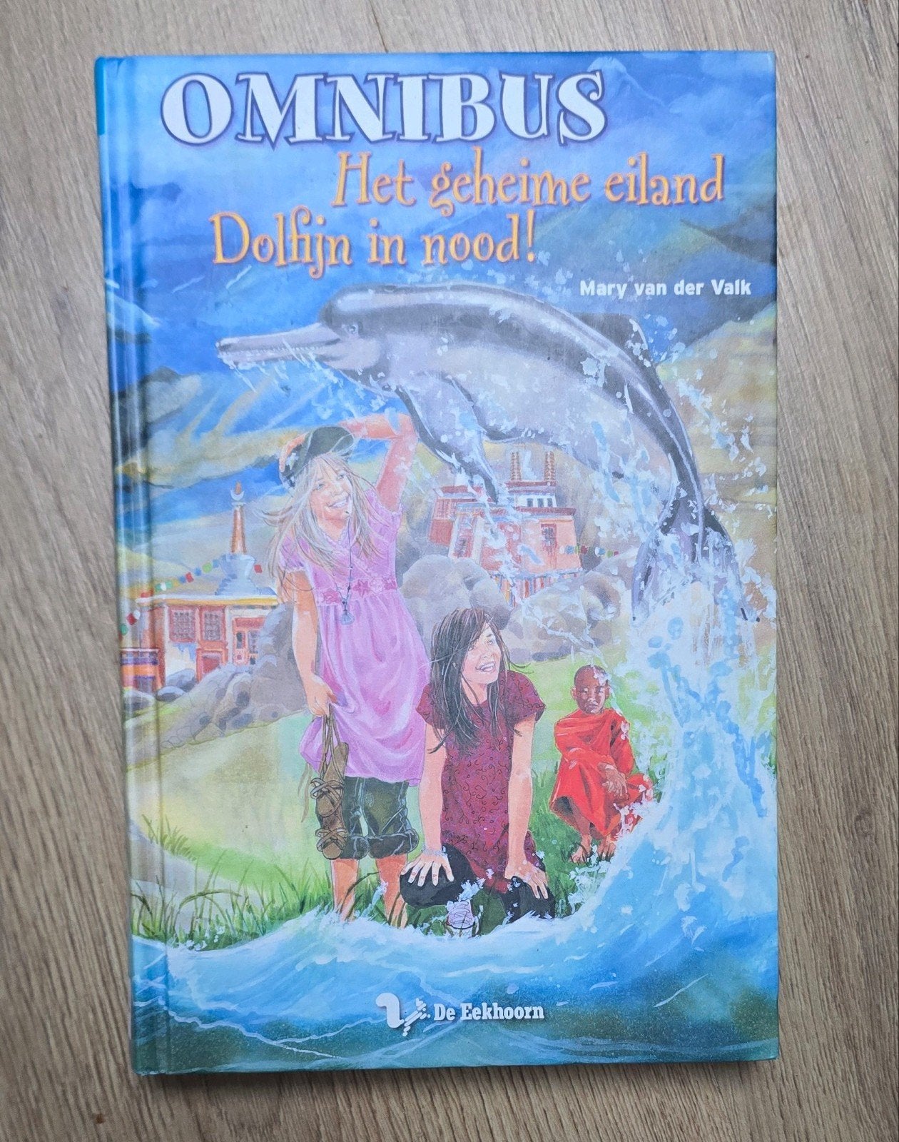 Omnibus Dolfijnen, Mary van der Valk, Boeken, Ophalen of Verzenden, Zo goed als nieuw, Mary van der Valk, Fictie algemeen