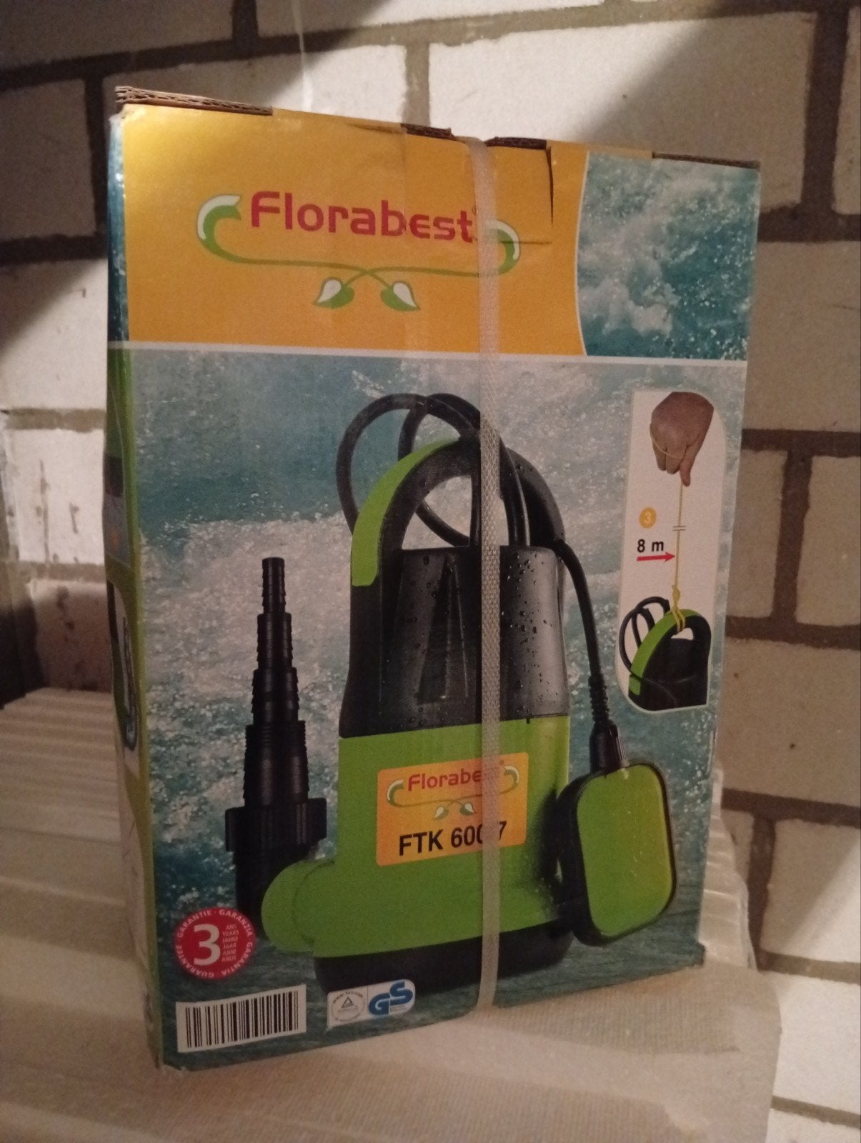 Florabest dompelpomp / FTK 600/7, Tuin en Terras, Ophalen, Nieuw, Tuinslang