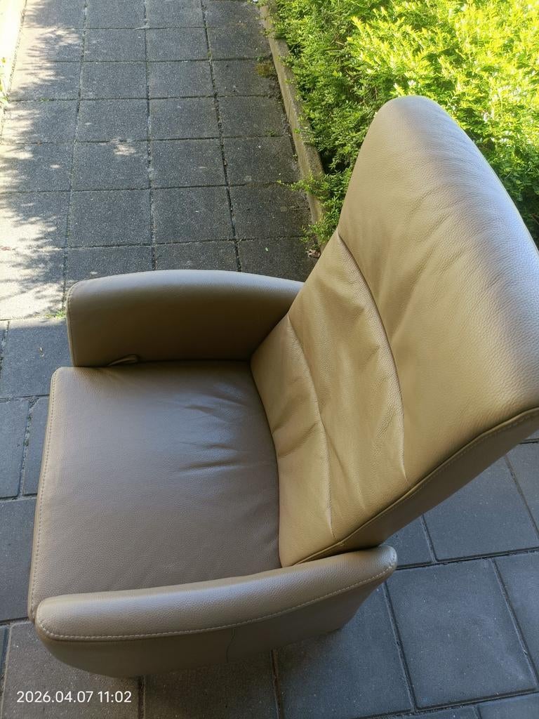 Comfortabele relaxstoel  en sta-op stoel (ele, Huis en Inrichting, Stoelen, Ophalen, Gebruikt, Twee, Overige kleuren
